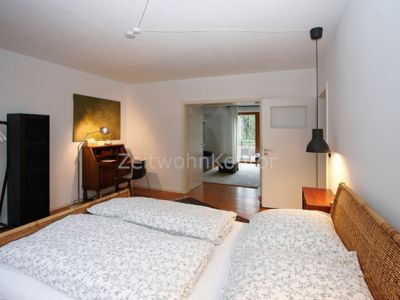 Schick m&ouml;bliert, zwei Schlafzimmer, gro&szlig;e Terrasse, Garagenstellplatz