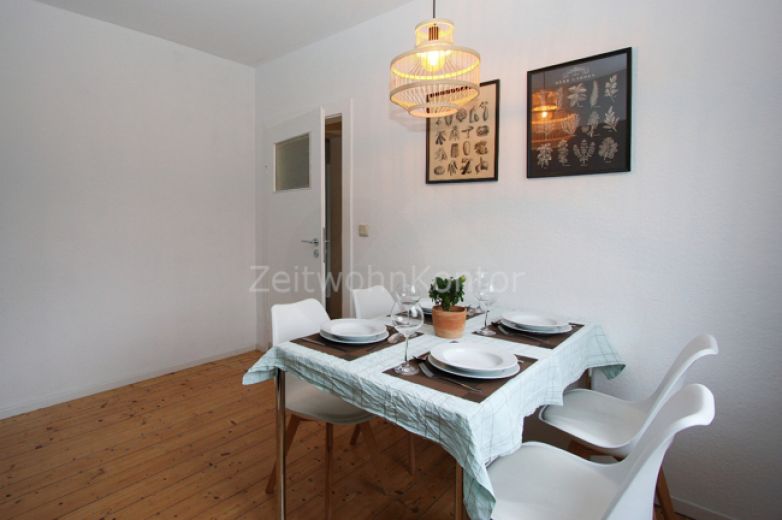 Schick m&ouml;bliert, zwei Schlafzimmer, gro&szlig;e Terrasse, Garagenstellplatz