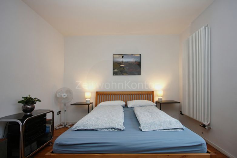 Schick m&ouml;bliert, zwei Schlafzimmer, gro&szlig;e Terrasse, Garagenstellplatz