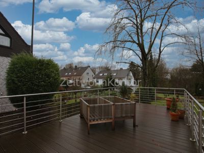 Schick m&ouml;bliert, zwei Schlafzimmer, gro&szlig;e Terrasse, Garagenstellplatz
