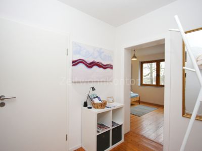 Schick m&ouml;bliert, zwei Schlafzimmer, gro&szlig;e Terrasse, Garagenstellplatz