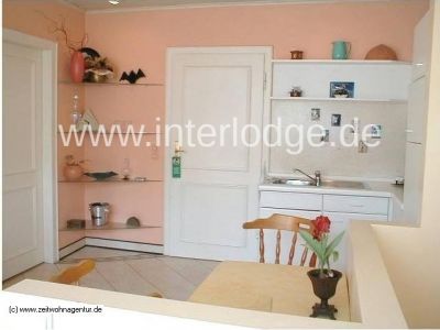 INTERLODGE F&uuml;r Wochenendheimfahrer: Hell m&ouml;blierte Wohnung mit sch&ouml;ner Terrasse in D&uuml;sseldorf