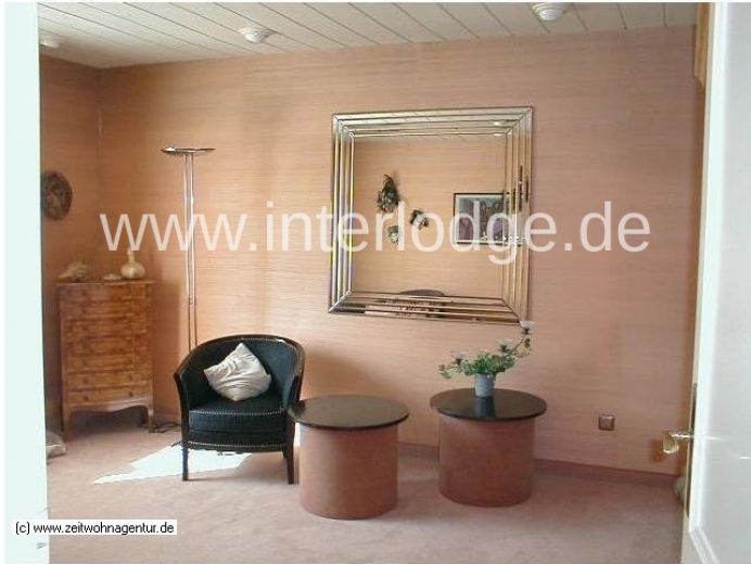 INTERLODGE F&uuml;r Wochenendheimfahrer: Hell m&ouml;blierte Wohnung mit sch&ouml;ner Terrasse in D&uuml;sseldorf