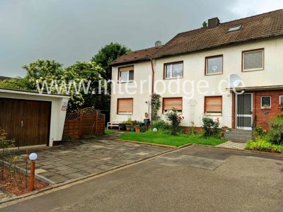INTERLODGE Gem&uuml;tlich und komplett m&ouml;blierte Dachgescho&szlig;wohnung im 2. OG in Leverkusen-Rheindorf