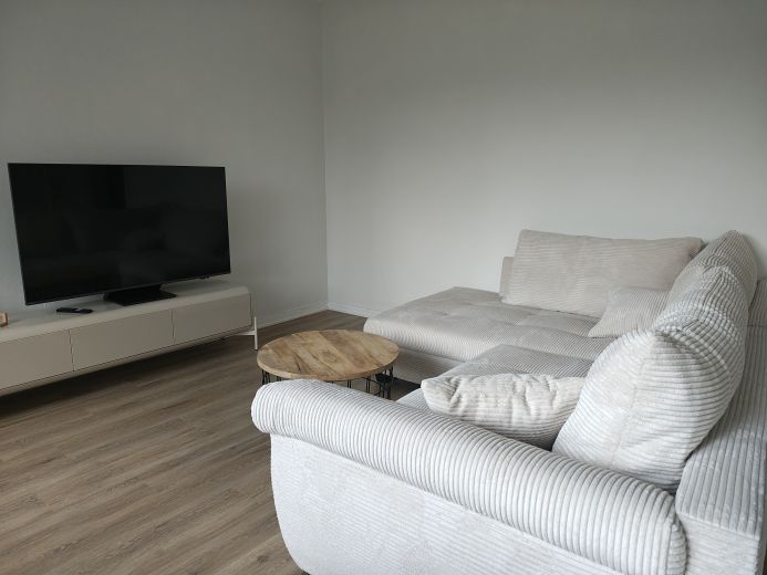 Exklusiv ausgestattete 3 Zimmer Wohnung in Hamburg Eimsb&uuml;ttel &ndash; Erstbezug nach Sanierung, voll m&ouml;bliert & all inclusive