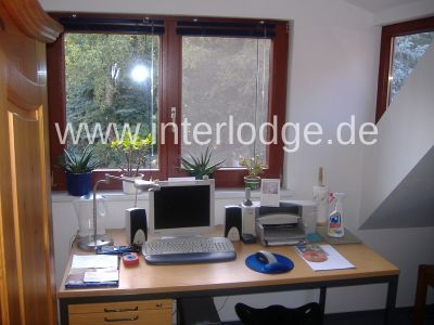 INTERLODGE NUR f&uuml;r Berufspendler/Wochenendheimfahrer! Gem&uuml;tliches, m&ouml;bliertes Zimmer in Zweck-WG