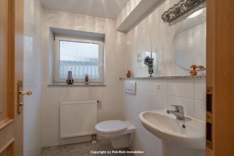 GL&Uuml;CKSDOMIZIL - Hochwertig ausgestattetes Einfamilienhaus mit Garten & Garage in Marxzell-Pfaffenrot