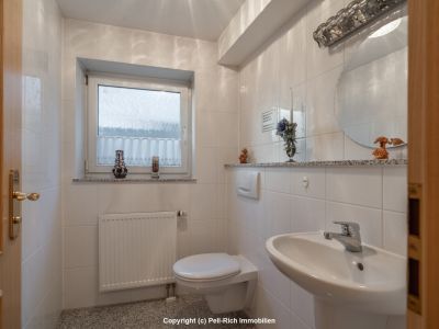 GL&Uuml;CKSDOMIZIL - Hochwertig ausgestattetes Einfamilienhaus mit Garten & Garage in Marxzell-Pfaffenrot