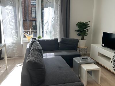 F&uuml;rstenwall: komplett sanierte 2-Zimmer-Wohnung