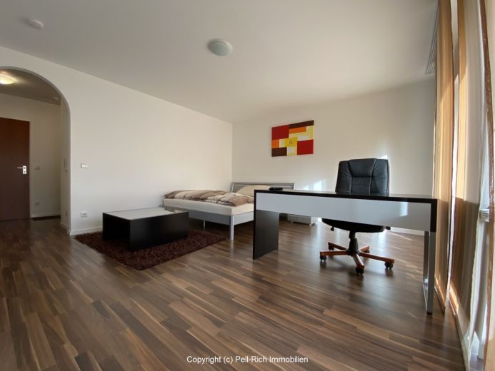 WOHLF&Uuml;HLEN: Vollm&ouml;blierte und l&ouml;ffelfertige Mietwohnung in gut angebundener Karlsruher Stadtlage