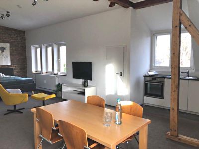 Sch&ouml;nes Loft in sch&ouml;ner Wohnstra&szlig;e