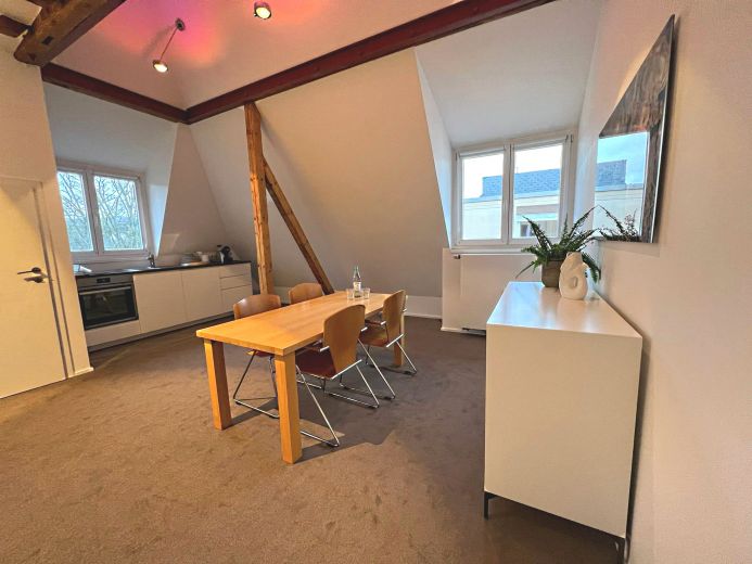 Sch&ouml;nes Loft in sch&ouml;ner Wohnstra&szlig;e