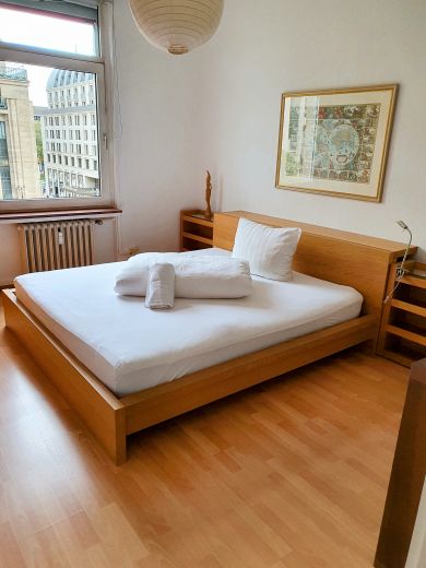 2-Zimmer- Wohnung auf der Heinrich-Heine-Allee