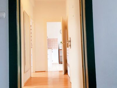 2-Zimmer- Wohnung auf der Heinrich-Heine-Allee