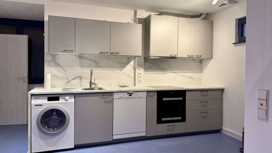 Teilm&ouml;bliertes Single-Wohnen in ruhiger Aussichtslage Bruchsals