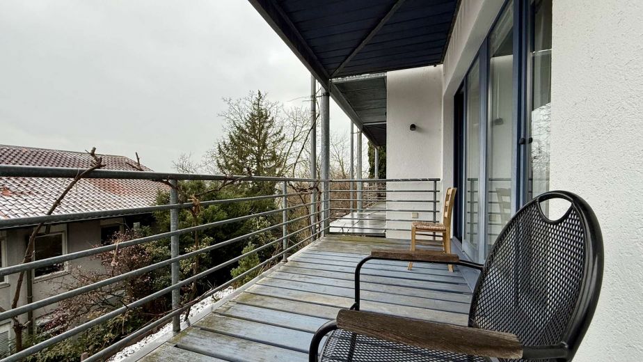 Teilm&ouml;bliertes SINGLE-Wohnen in ruhiger Aussichtslage Bruchsals - auch l&auml;ngerfristig (bis 3 Jahre)