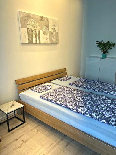 N&auml;he K&Ouml;: Moderne 2-Zimmer Wohnung mit Balkon