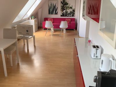 Schicke Wohnung in Krefeld, Stadtteil Inrath