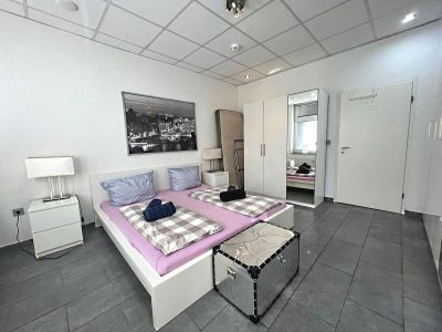3,5 Zimmer-Wohnung mit Terrasse im Innenhof in Pempelfort
