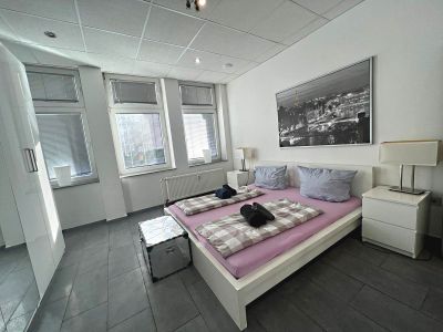 3,5 Zimmer-Wohnung mit Terrasse im Innenhof in Pempelfort