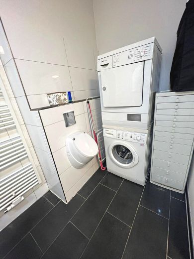 3,5 Zimmer-Wohnung mit Terrasse im Innenhof in Pempelfort