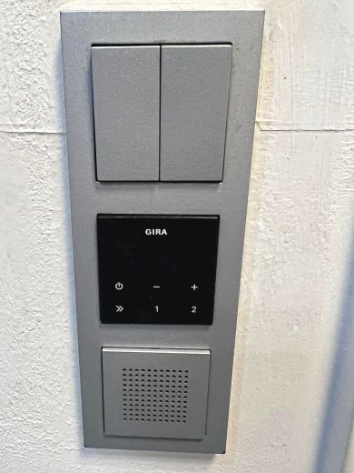 3,5 Zimmer-Wohnung mit Terrasse im Innenhof in Pempelfort