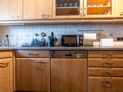 Voll m&ouml;blierte helle 3-Zimmer-Wohnung mit Balkon in Obertshausen