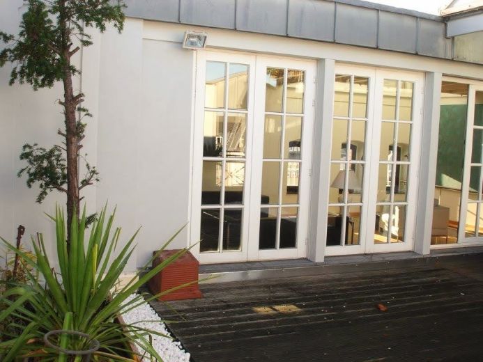 Pempelfort: 5-Zimmer-Maisonette-Altbauwohnung in prachtvollem Altbau