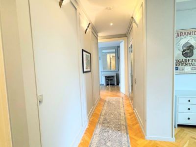 Pempelfort: 5-Zimmer-Maisonette-Altbauwohnung in prachtvollem Altbau