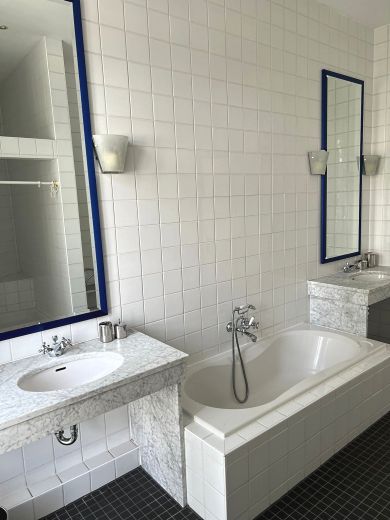 Pempelfort: 3,5-Zimmer-Altbauwohnung in prachtvollem Altbau