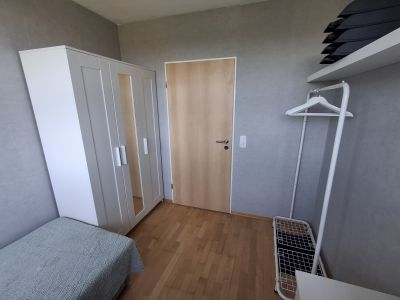 Neuwertig renoviertes Apartment in Bonn, 3 Zimmer, 73qm 3.OG mit Aufzug, Balkon und Tiefgarage - ab 01.05.2026