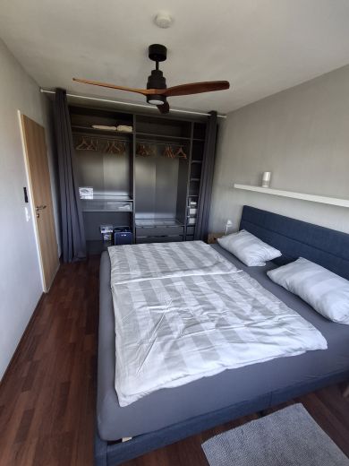 Neuwertig renoviertes Apartment in Bonn, 3 Zimmer, 73qm 3.OG mit Aufzug, Balkon und Tiefgarage - ab 01.05.2026