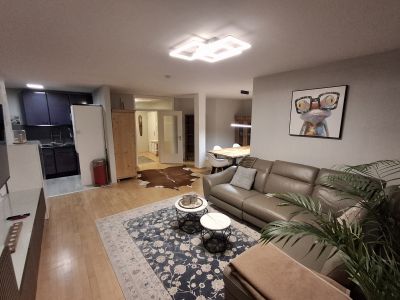 Neuwertig renoviertes Apartment in Bonn, 3 Zimmer, 73qm 3.OG mit Aufzug, Balkon und Tiefgarage - ab 01.05.2026