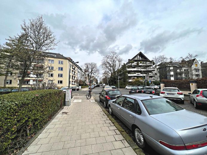 Top-Lage in D&uuml;sseltal: 2,5 Zimmer Wohnung mit Garage im Haus!