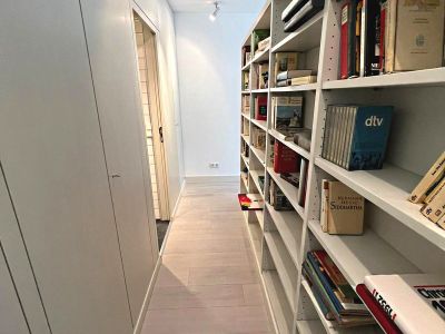 Gediegene 2,5 Zimmer Wohnung mit Garage im Haus in bester Lage in D&uuml;sseltal!