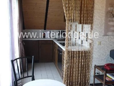 INTERLODGE  F&uuml;r Pendler/Wochenendheimfahrer: Komplett m&ouml;bliertes Dachgescho&szlig;apartment