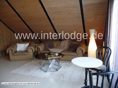 INTERLODGE  F&uuml;r Pendler/Wochenendheimfahrer: Komplett m&ouml;bliertes Dachgescho&szlig;apartment