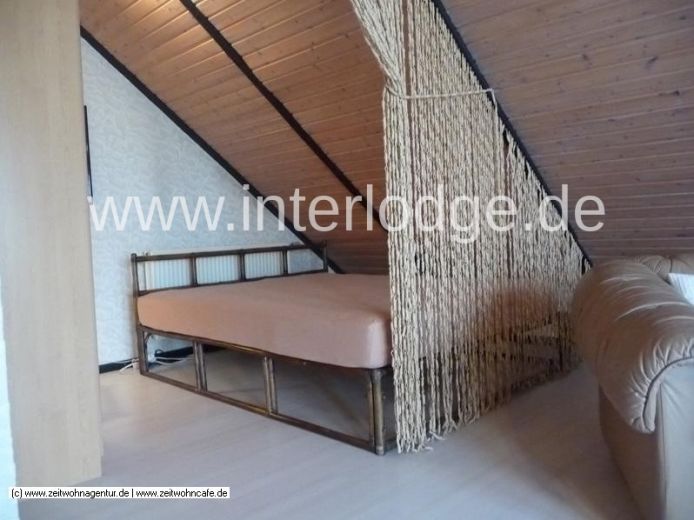 INTERLODGE  F&uuml;r Pendler/Wochenendheimfahrer: Komplett m&ouml;bliertes Dachgescho&szlig;apartment