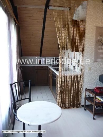 INTERLODGE  F&uuml;r Pendler/Wochenendheimfahrer: Komplett m&ouml;bliertes Dachgescho&szlig;apartment