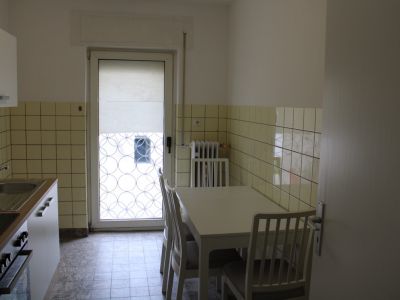 STARTKLAR: Teilm&ouml;blierte 3-Zimmerwohnung mit Einbauk&uuml;che in Knielingen