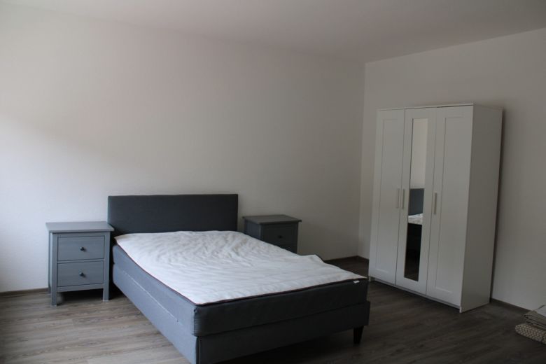 STARTKLAR: Teilm&ouml;blierte 3-Zimmerwohnung mit Einbauk&uuml;che in Knielingen