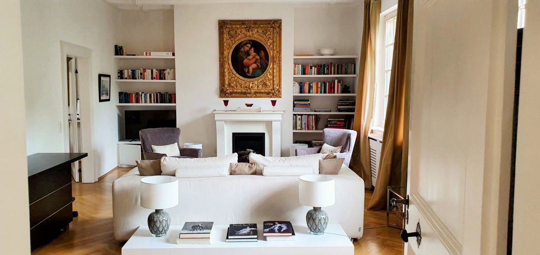 Carlstadt Rarit&auml;t! Stylische Altbau-Wohnung in top Lage