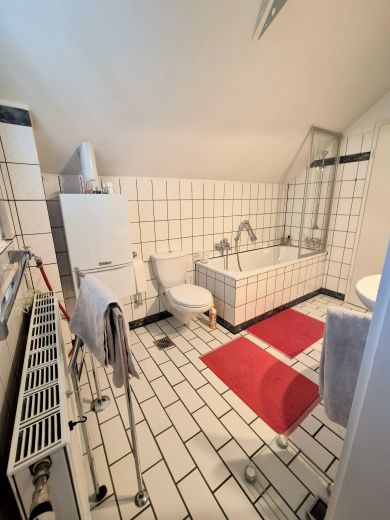 Carlstadt Rarit&auml;t! Stylische Altbau-Wohnung in top Lage