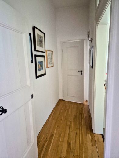 Carlstadt Rarit&auml;t! Stylische Altbau-Wohnung in top Lage