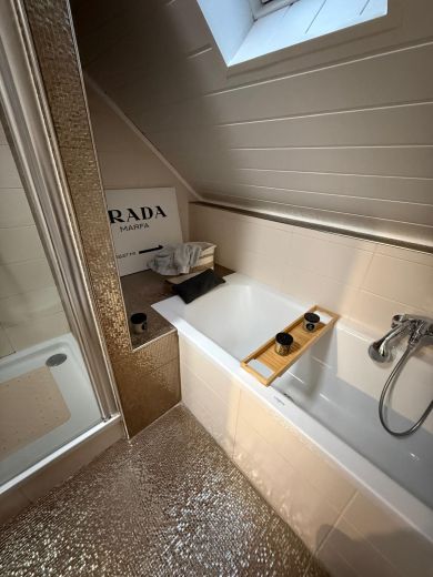 Moderne m&ouml;blierte Wohnung zur Kurzzeitvermietung <12 Monate