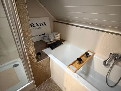 Moderne m&ouml;blierte Wohnung zur Kurzzeitvermietung <12 Monate