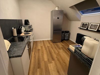 Moderne m&ouml;blierte Wohnung zur Kurzzeitvermietung <12 Monate