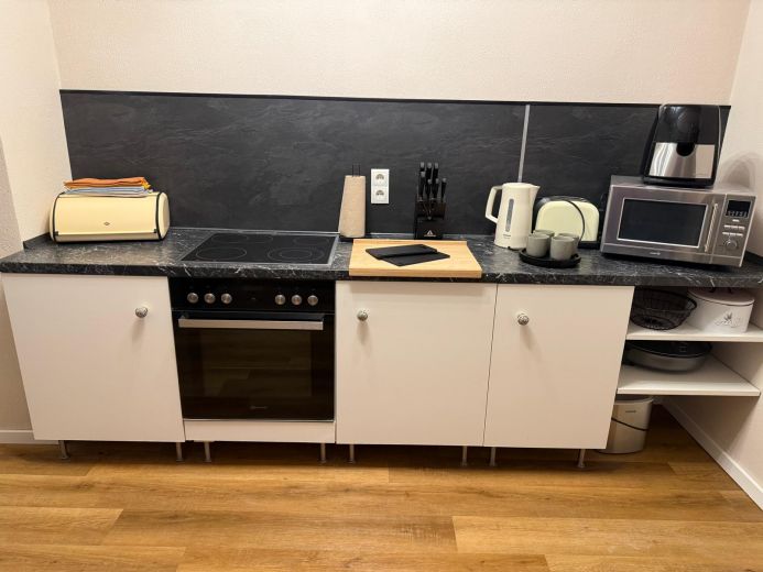 Moderne m&ouml;blierte Wohnung zur Kurzzeitvermietung <12 Monate