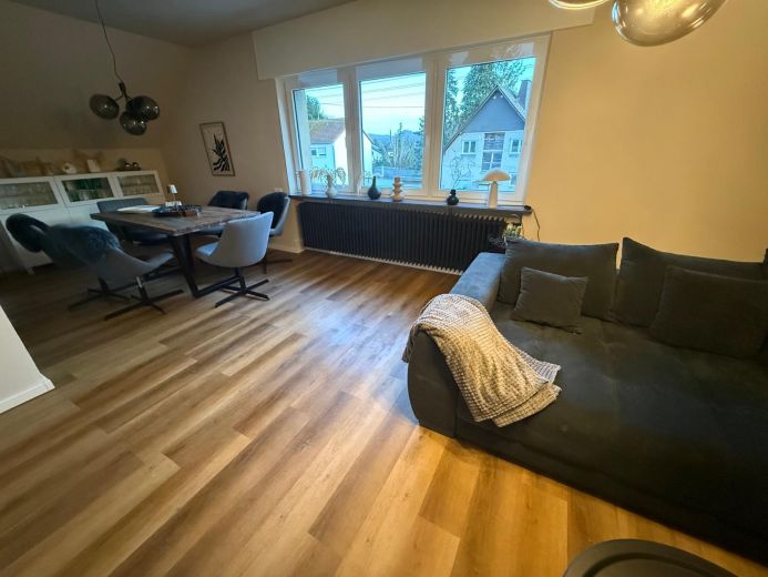 Moderne m&ouml;blierte Wohnung zur Kurzzeitvermietung <12 Monate