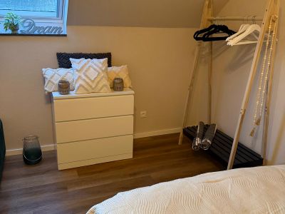 Moderne m&ouml;blierte Wohnung zur Kurzzeitvermietung <12 Monate